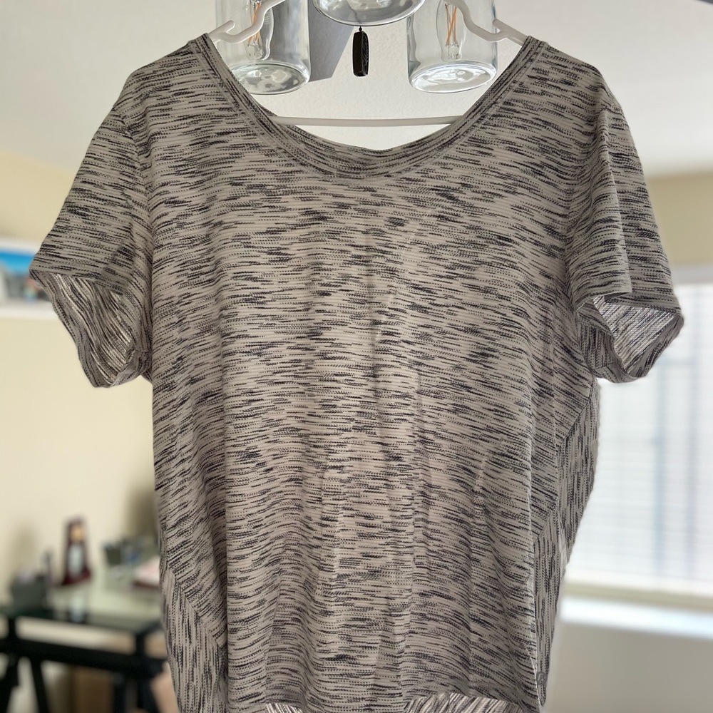 Lululemon shirt